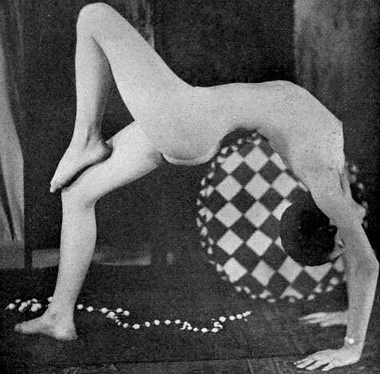 Retro Porn Archive is the place for gigs of vintage porn Free Photo Gallery 8012 Retro Porn Archive is the place for gigs of vintage porn Free Photo Gallery 8012
