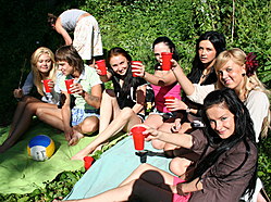 Picnic party for college girls who love to be fucked hard